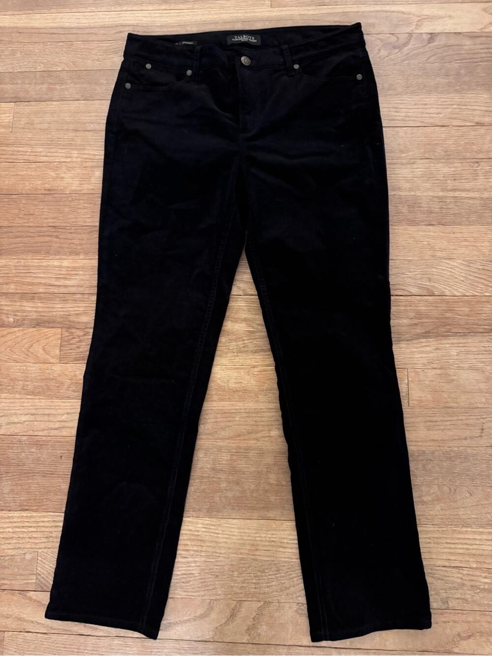 Talbots Women's Black Corduroy Straight Pants - Size 8P
b89